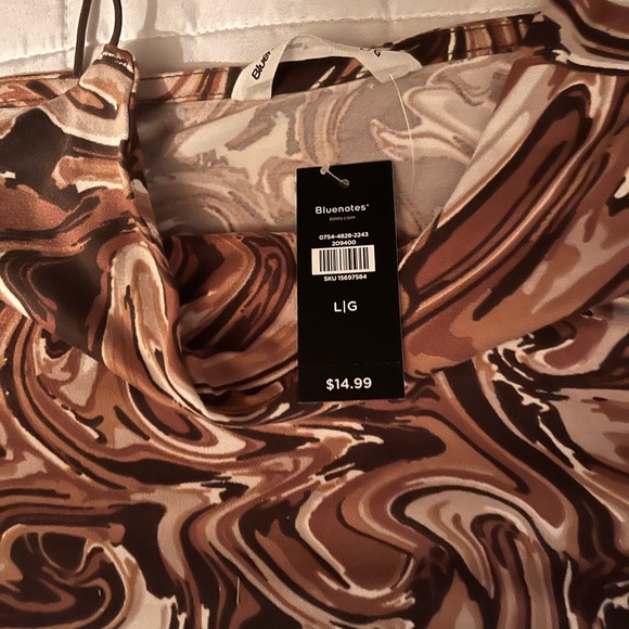 Blue notes multi patterned tank top - Picture 2 of 2